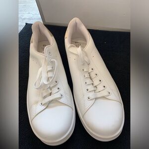 Time and Tru White and Brown Women's Slip-On Memory Foam Sneakers